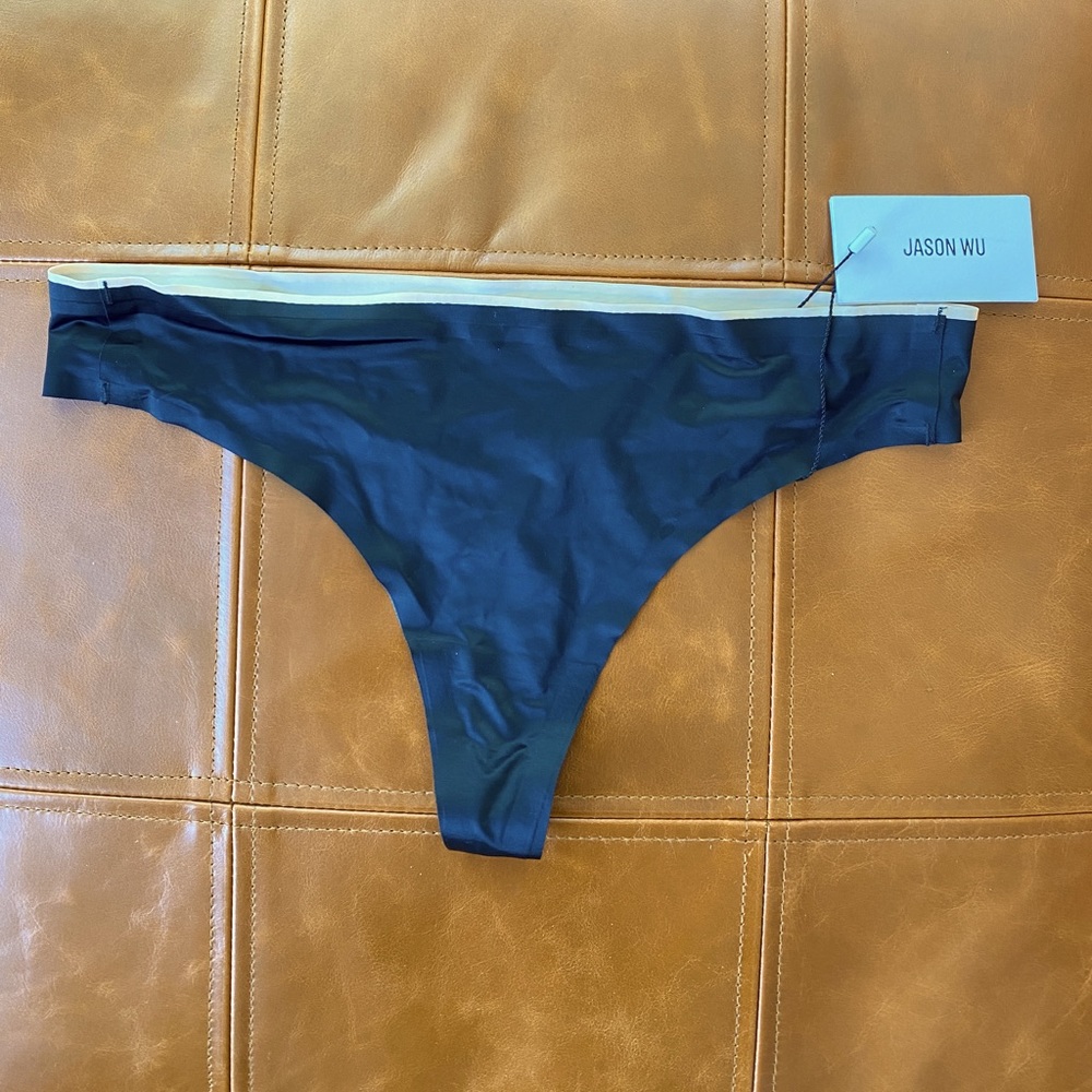 Jason Wu Bemis Basics Seamless Contrast Trim Thong NWT Black size M